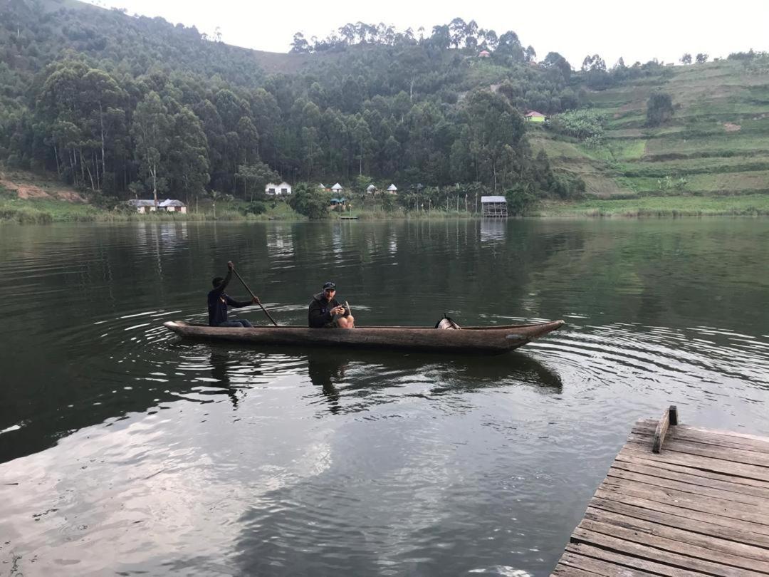 Kabale Om Hostel Bunyonyi מראה חיצוני תמונה