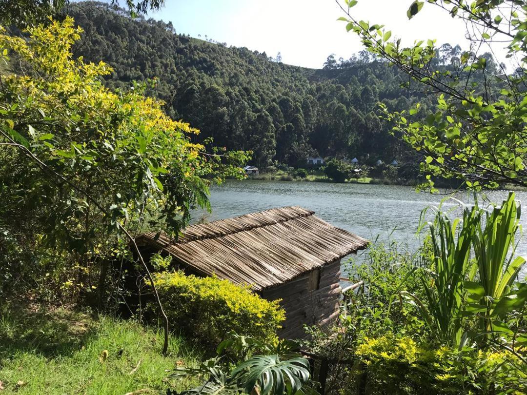 Kabale Om Hostel Bunyonyi מראה חיצוני תמונה