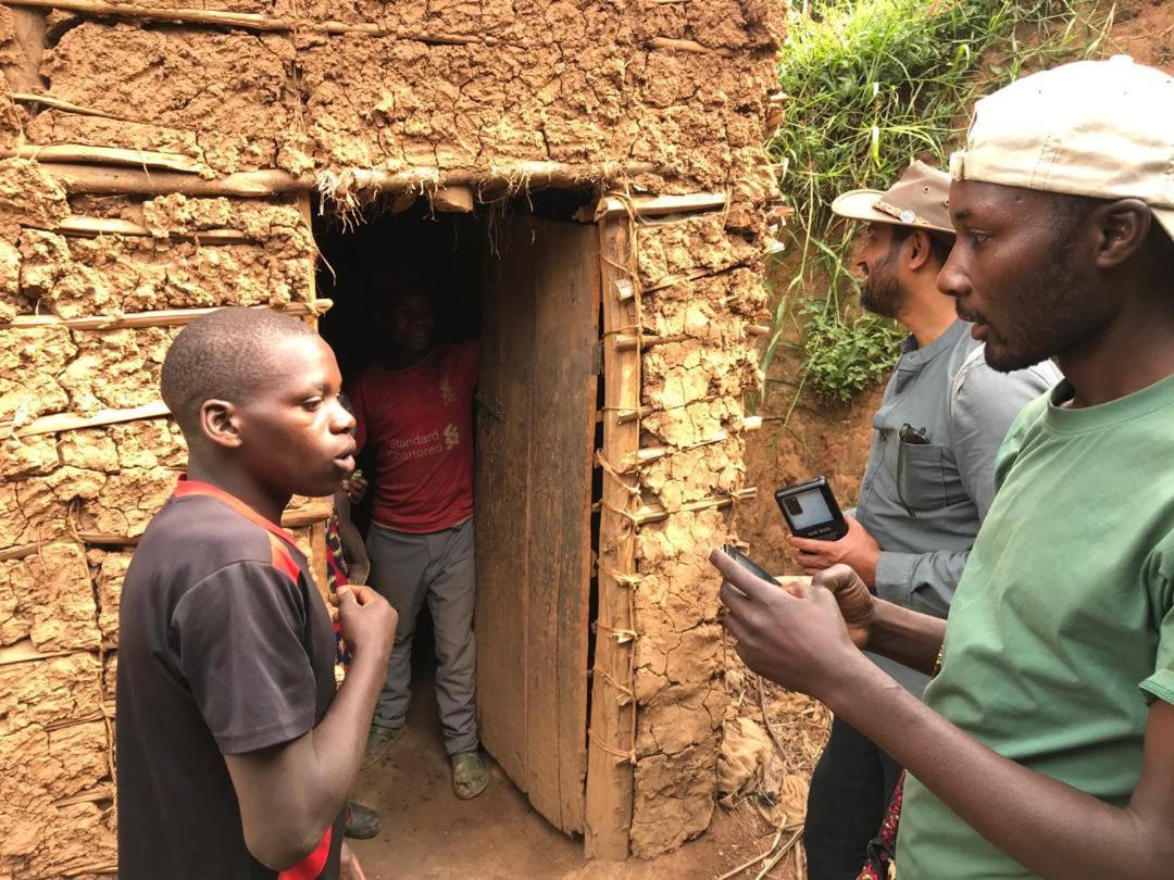Kabale Om Hostel Bunyonyi מראה חיצוני תמונה