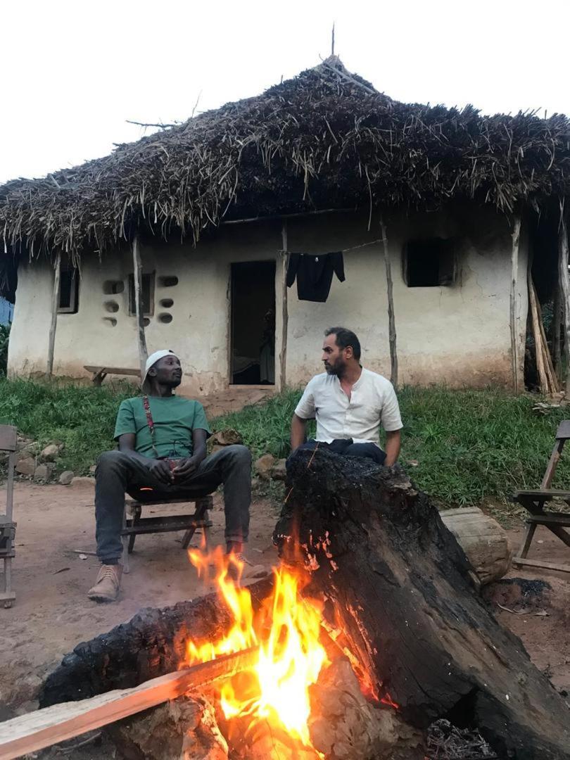 Kabale Om Hostel Bunyonyi מראה חיצוני תמונה